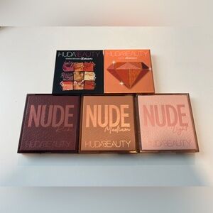 HUDA BEAUTY EYE PALETTE